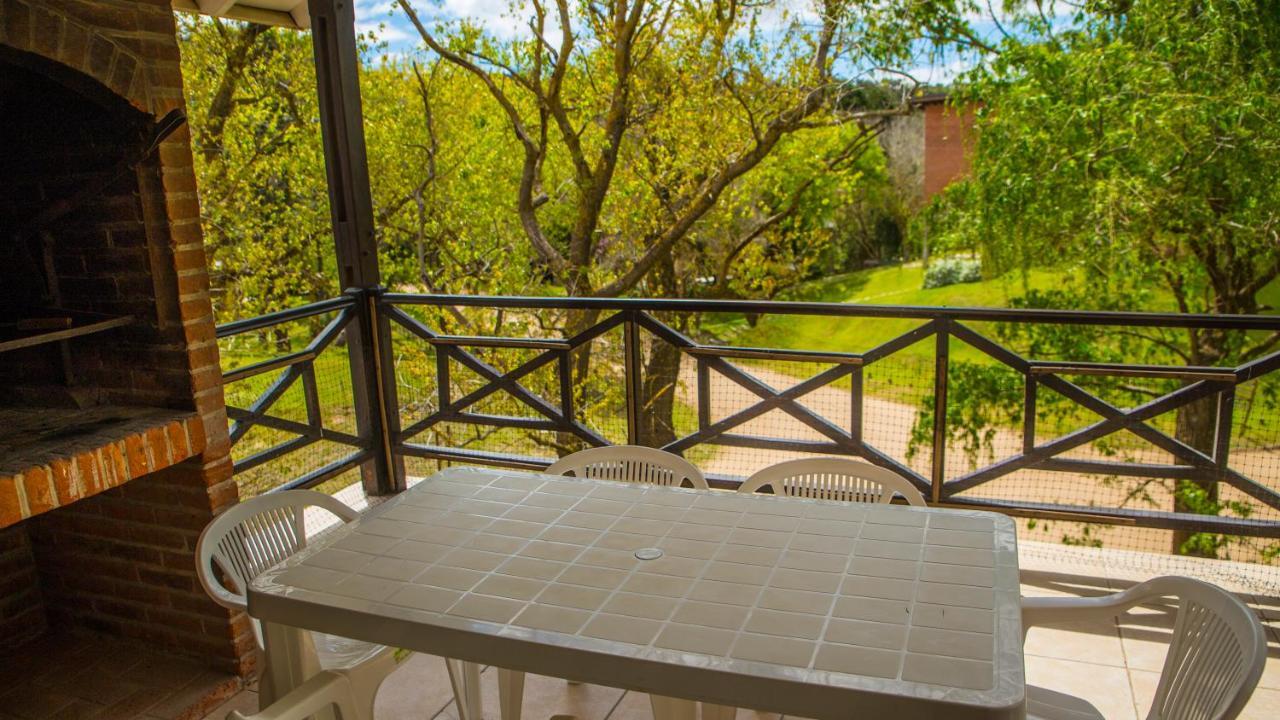 Victoria Village Carilo Dış mekan fotoğraf